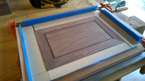 Routing lid for inlay